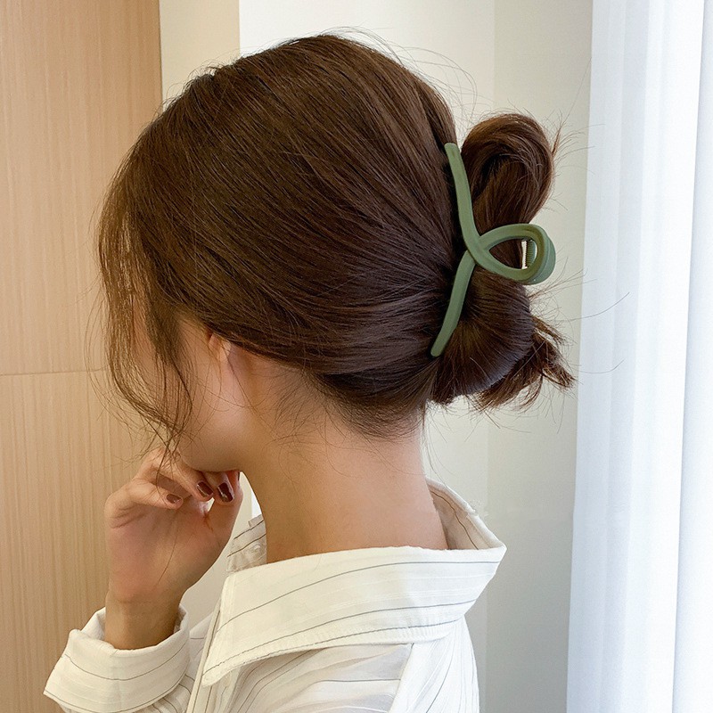 Big Hair Clips for Thin Hair,Matte Color Hair Clip, Large Cross Hair Claw, Hair Accessory for Women and Girls